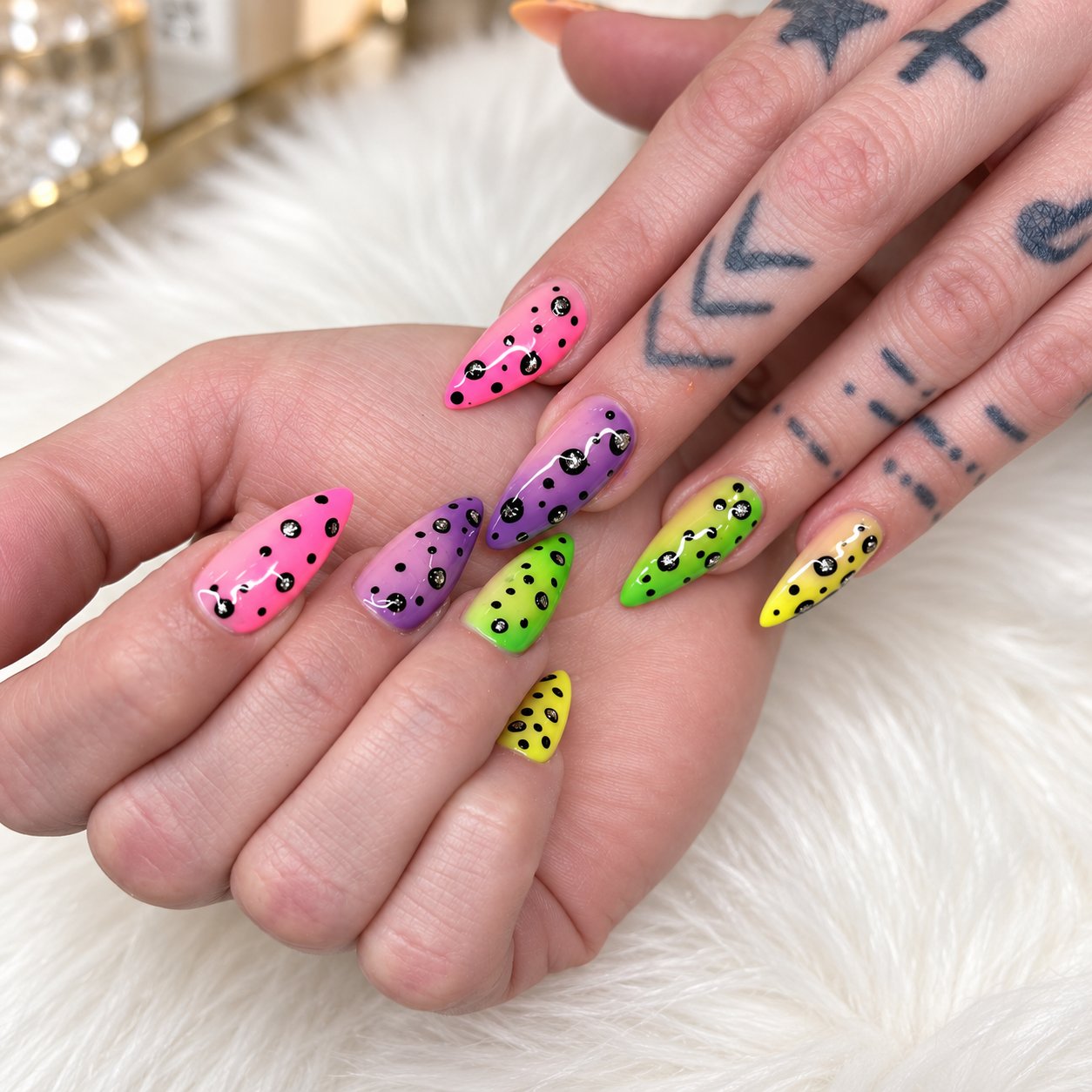 Colourful leopard print